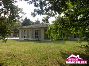 maison à vendre à Le Temple avec piscine