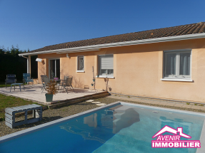 Maison à vendre Le Porge avec jardin de 849 m² et façade soignée