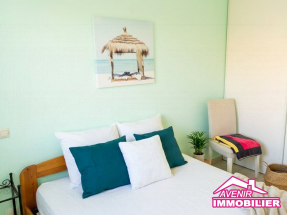 Chambre 3 de la maison à vendre, avec 3 chambres et garage dans un secteur proche du lac et du centre