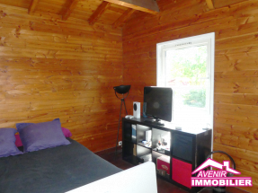 Chambre à l’étage – maison 4 chambres à Lacanau