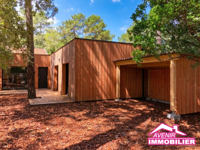 Maison à vendre à Lacanau - garage ouvert