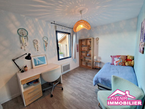 maison à vendre Lacanau chambre avec rangements intégrés